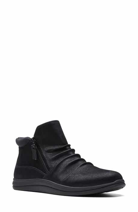 Breeze Range Bootie