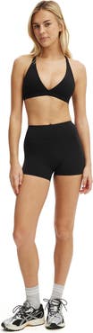 COTTON ON BODY Women's Active Ultra Luxe Invisible Scrunch V Shortie Short