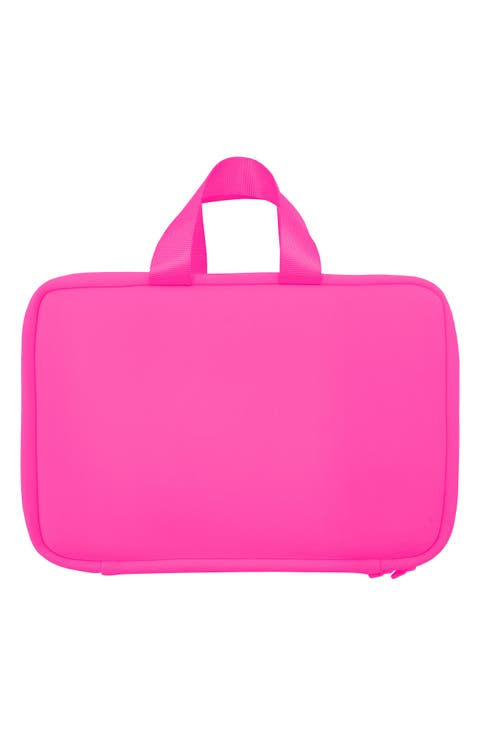 Everleigh Hanging Toiletry Bag