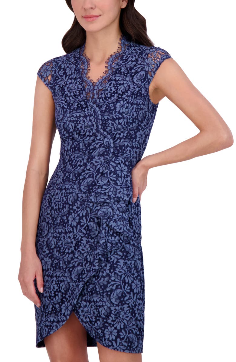 Vince Camuto Lace Body-Con Cocktail Dress, Alternate, color, 