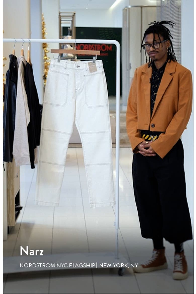 The '90s Straight Cargo Jeans video