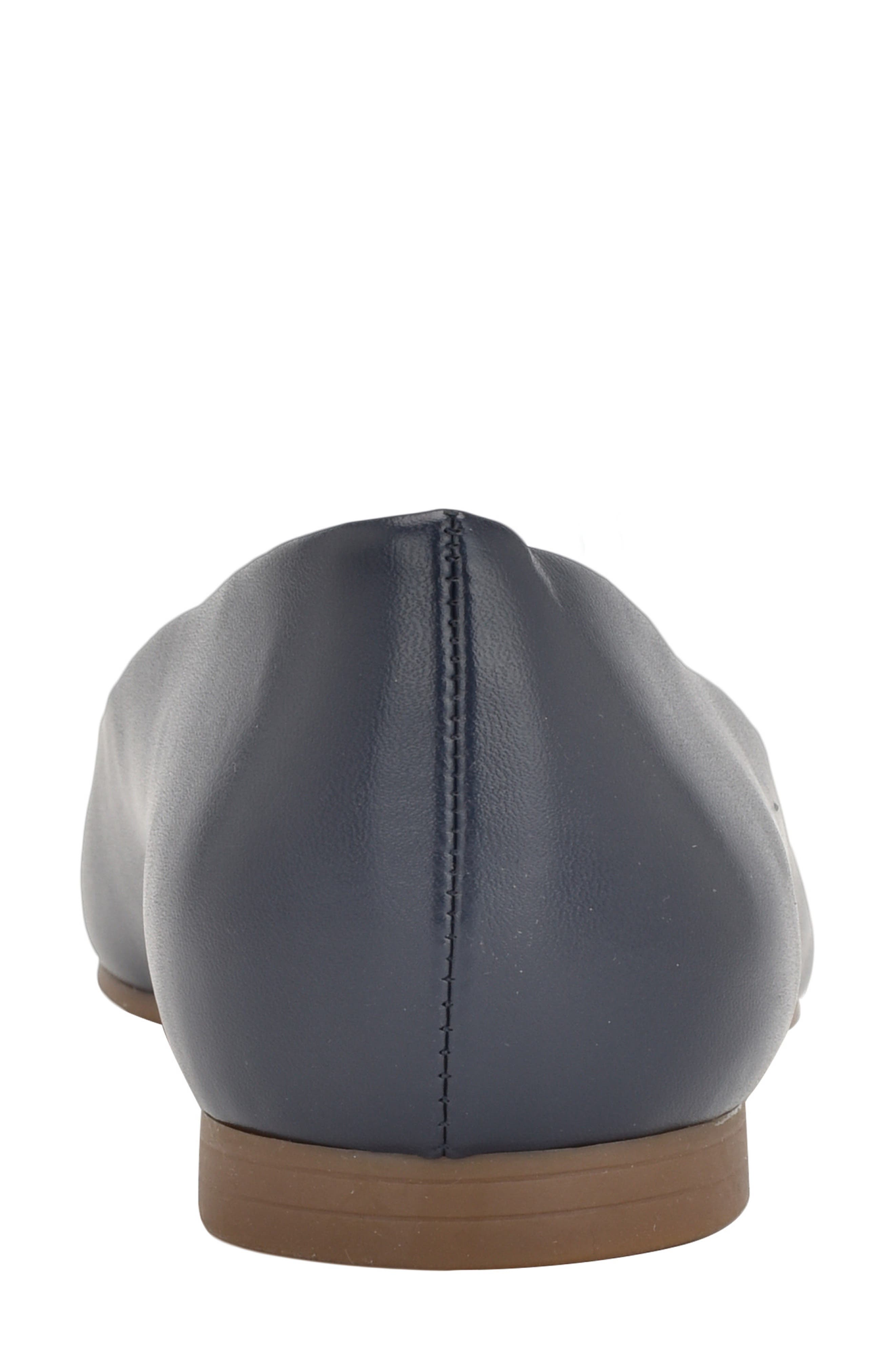 Tommy Hilfiger Ganimnay Flat, Alternate, color, Navy