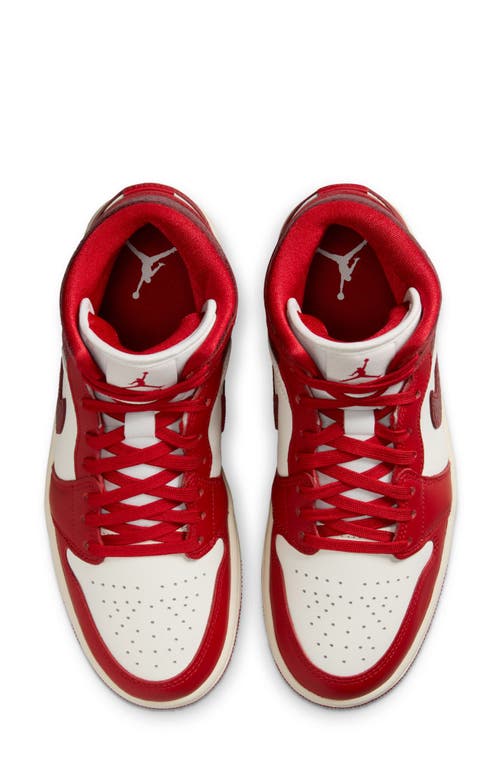 Jordan Air 1 Mid Se Basketball Sneaker