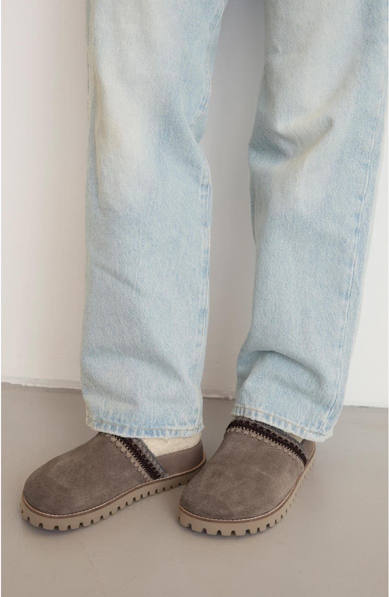 The Sak Bolinas Lug Sole Clog, Alternate, color, Black Seminyak