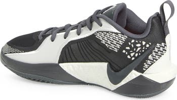 Sabrina 2 Basketball Shoe