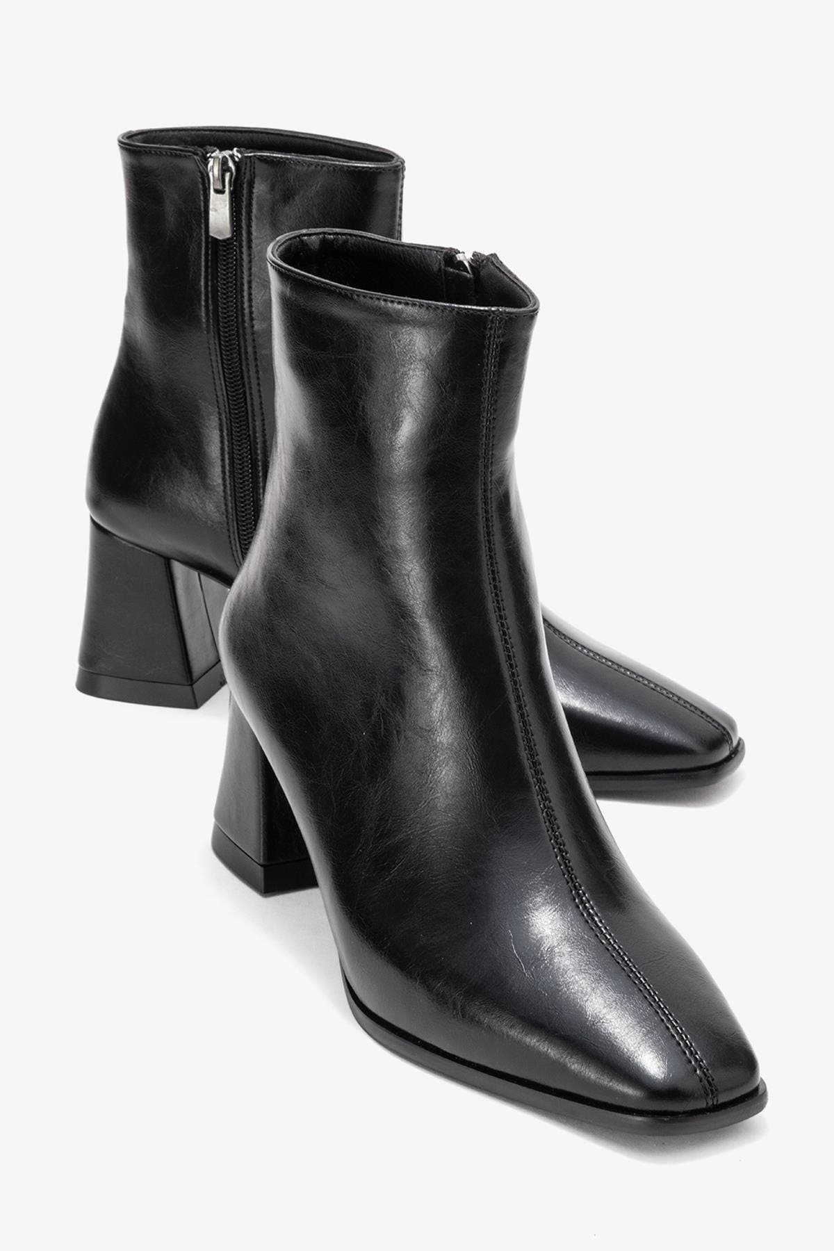 Prologue Shoes Arven Block Heel Boot, Alternate, color, Black Faux Leather