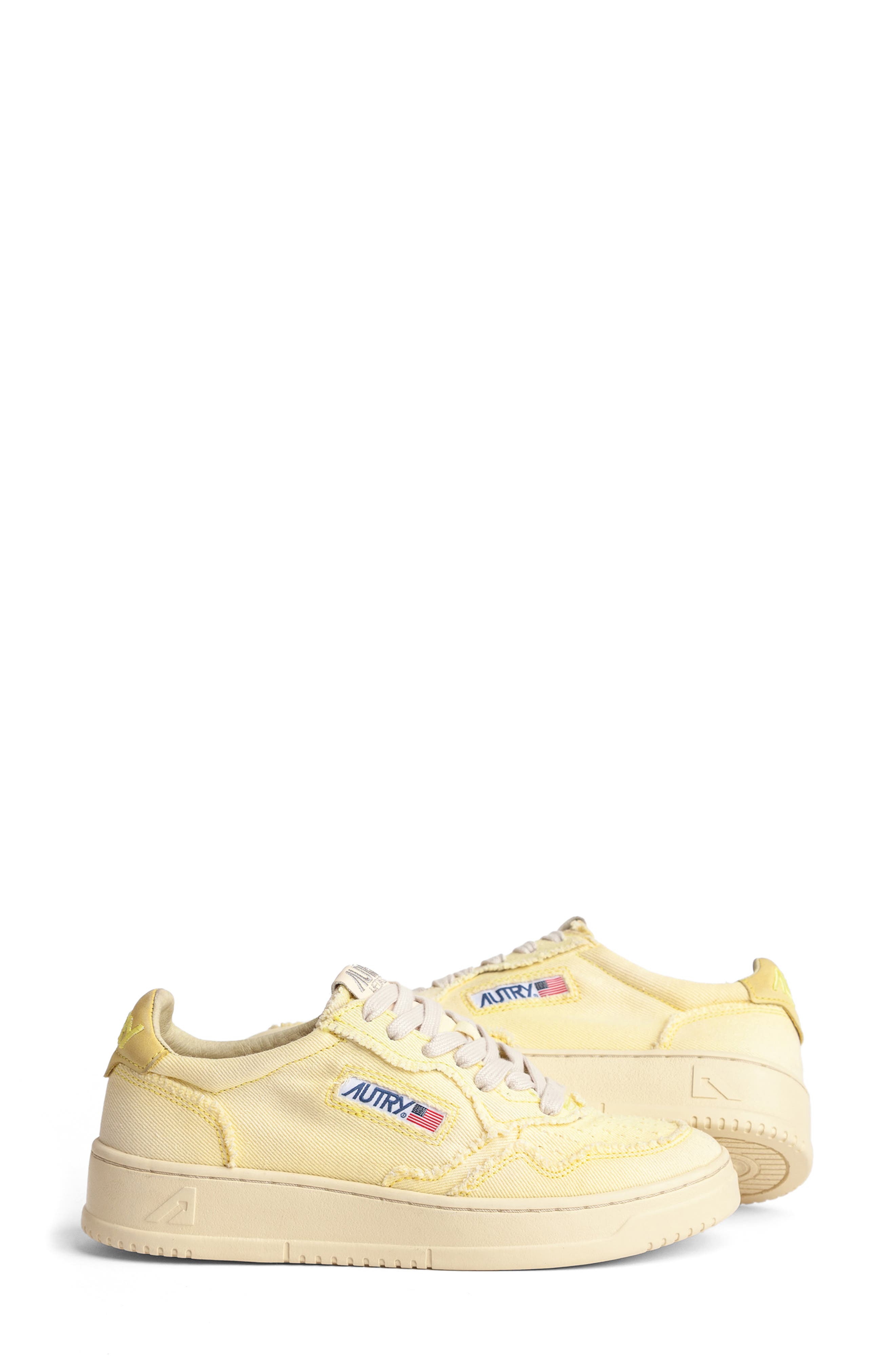 AUTRY Medalist Low Top Sneaker, Alternate, color, Den/ Den Yellow Iris