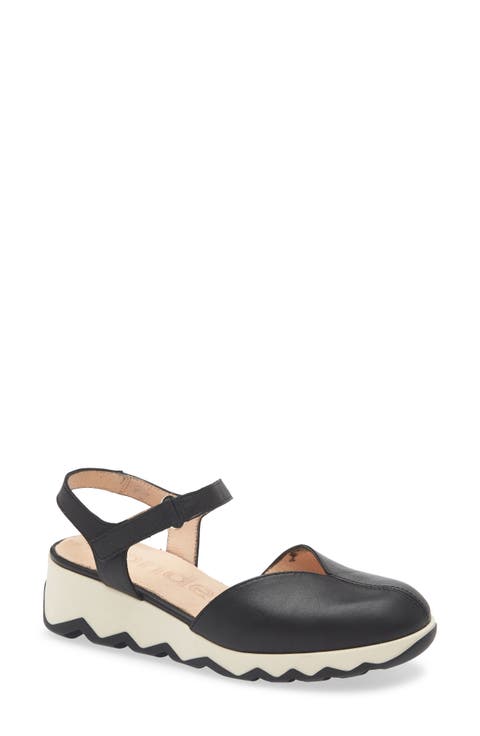 Samara Platform Wedge Pump (Women)