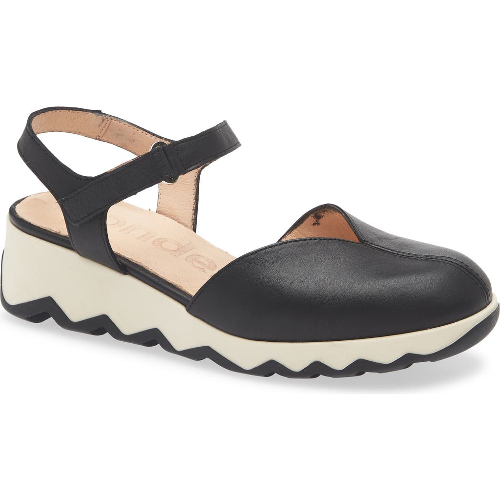 Wonders Samara Platform Wedge Pump In Sauvage Black