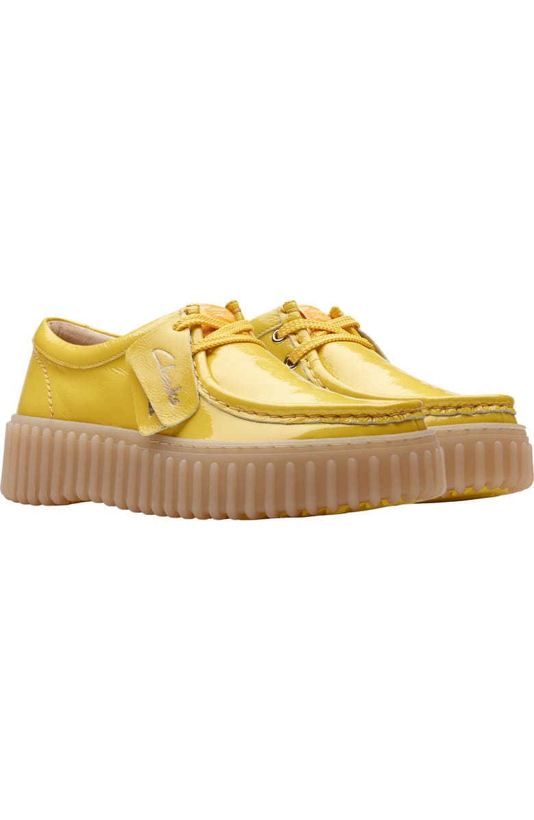 Clarks<sup>®</sup> Torhill Bee Chukka Sneaker, Main, color,