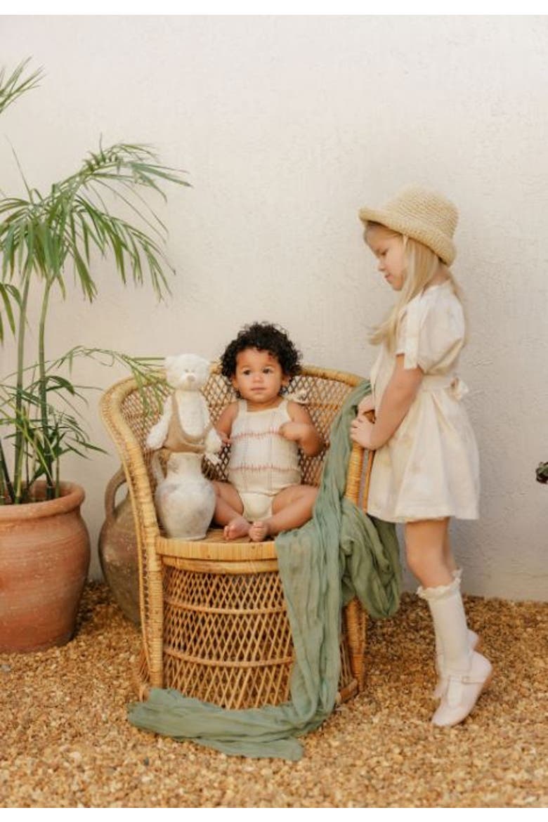 Looms Holland Collection - Girls Wave Knit Romper, Alternate, color, Ivory/Pink