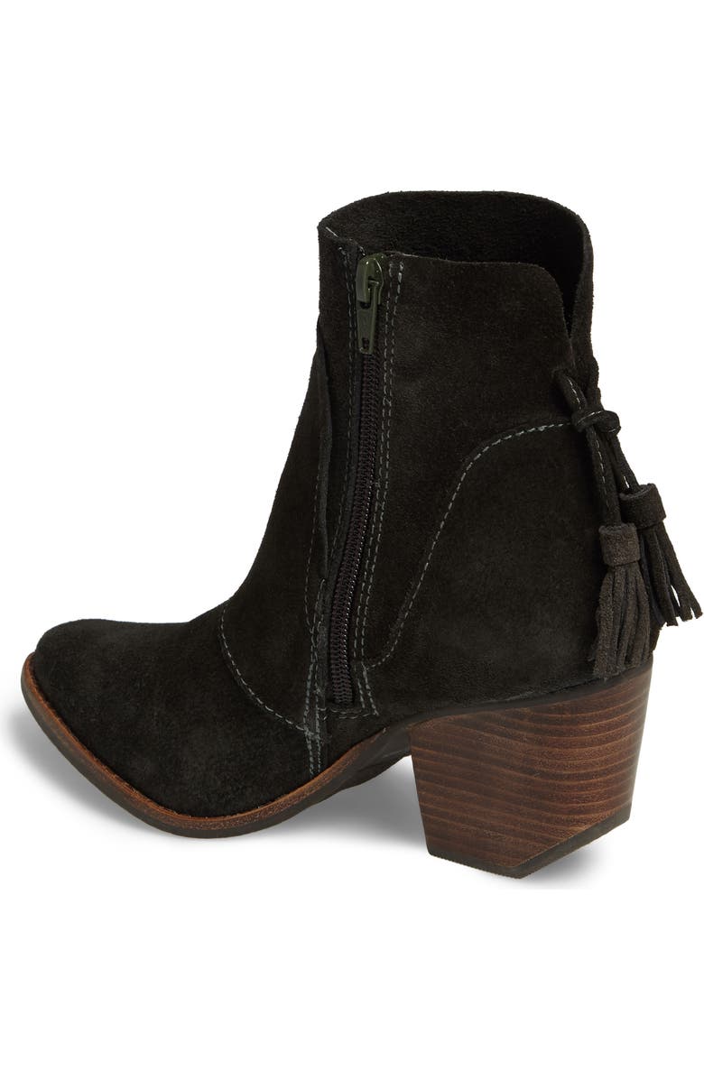 Matisse Laney Notched Heel Bootie, Alternate, color,