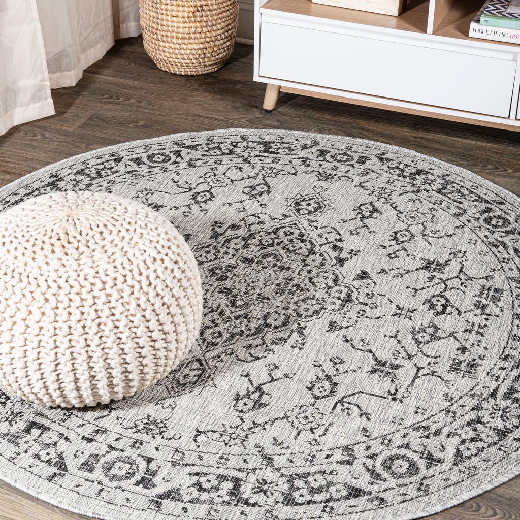 Jonathan Y Rozetta Boho Medallion Textured Weave Indoor/outdoor Round Area Rug In Gray/black
