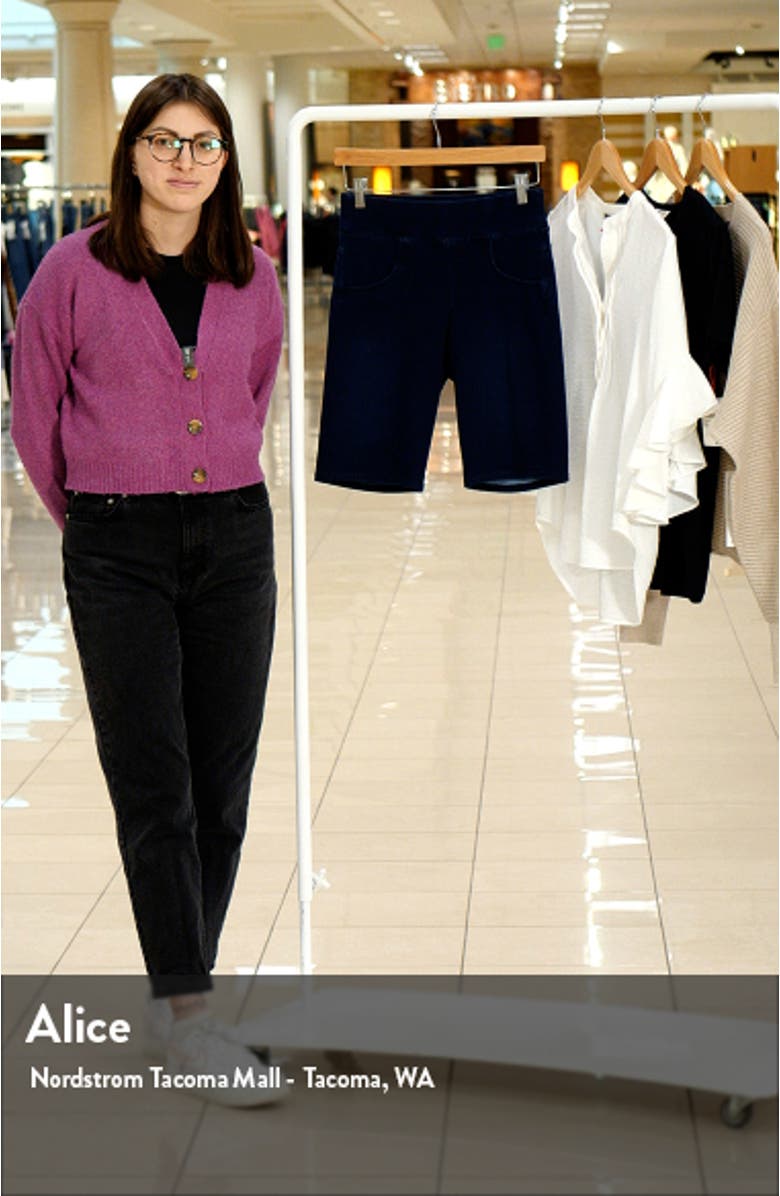 Game Changing Bermuda Shorts, sales video thumbnail