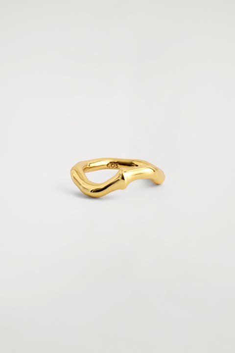 Sculpted Ring