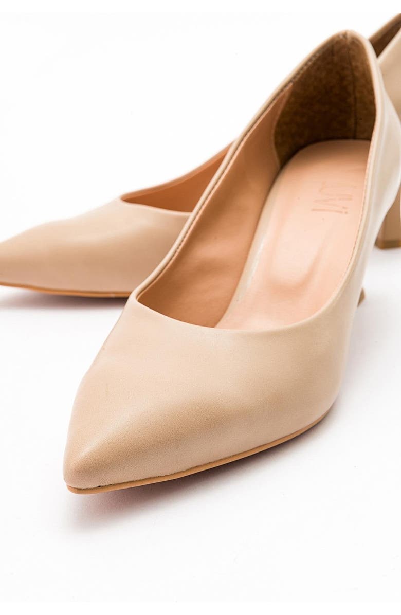 Prologue Shoes Pedra Pointed Toe Pump, Alternate, color, Beige