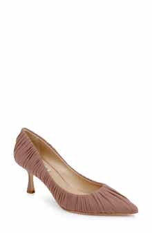 Badgley Mischka Collection Verity Pointed Toe Pump