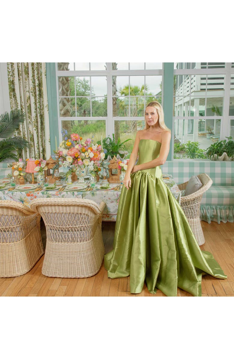 Mrs. Alice Jean Tablecloth, Alternate, color, Pink