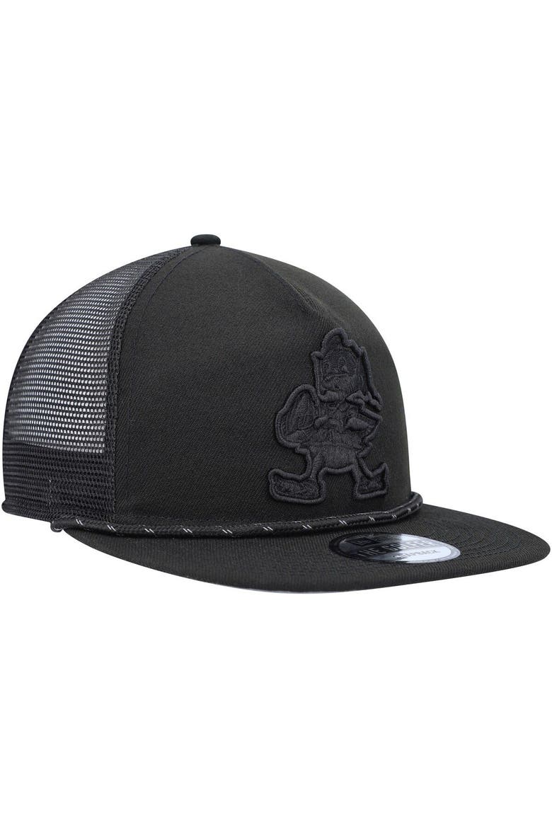 Men's New Era Black Cleveland Browns Illumination Golfer Snapback Trucker Hat, Alternate, color, Black