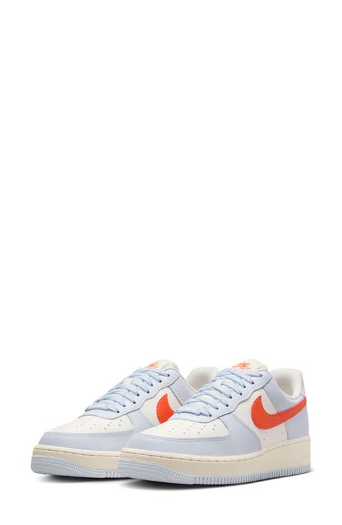 Air Force 1 '07 Basketball Sneaker (Women)
