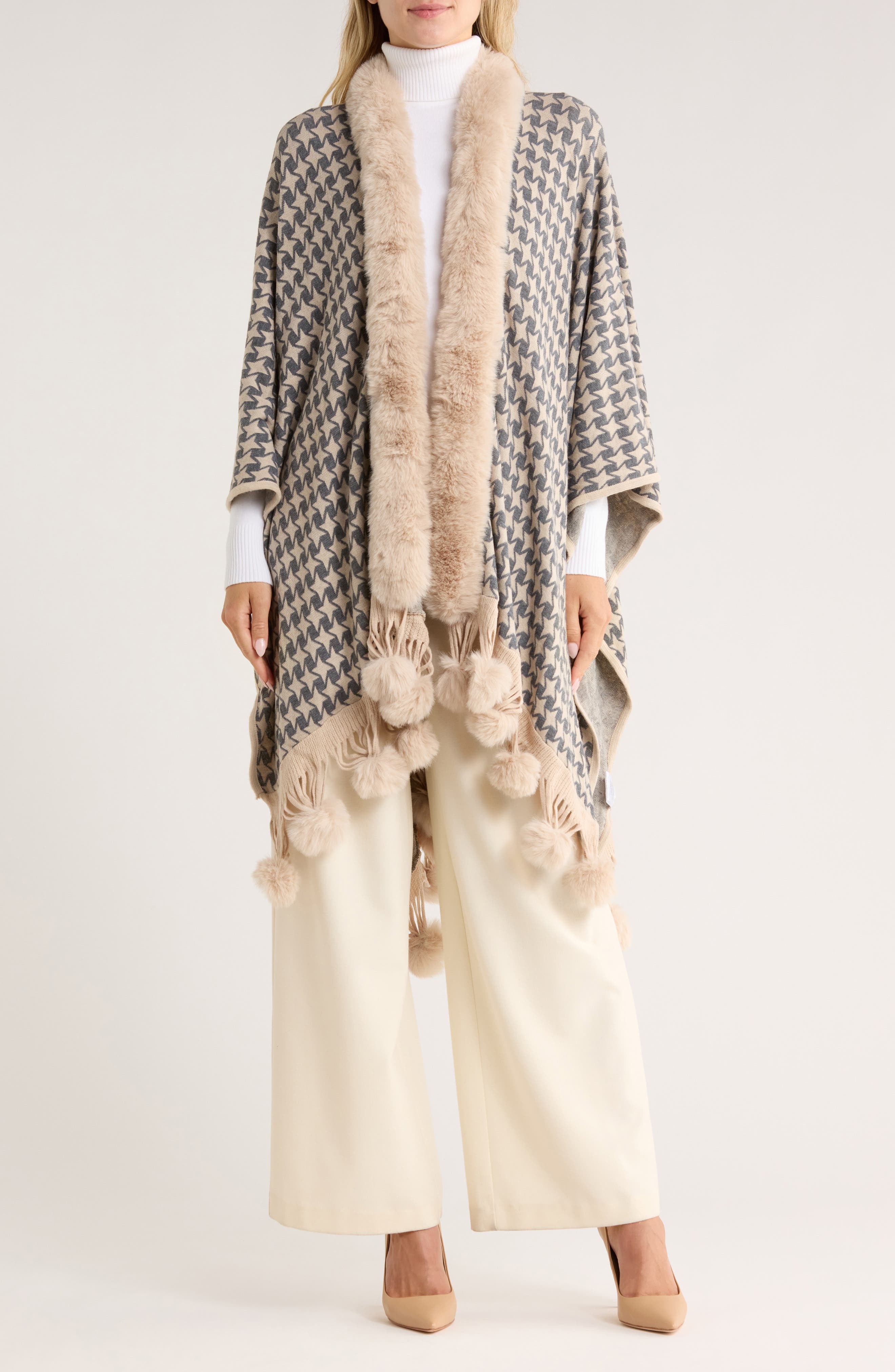 La Fiorentina Houndstooth Ruana with Faux Fur Trim