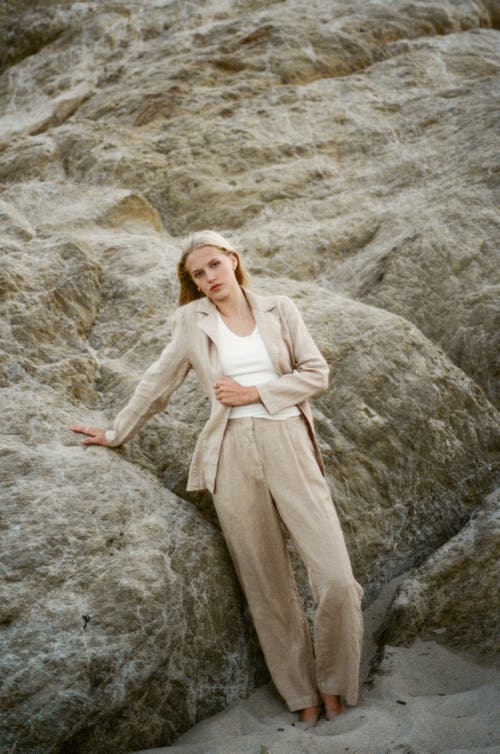 Vir Vita Marina Linen Trouser In Neutral