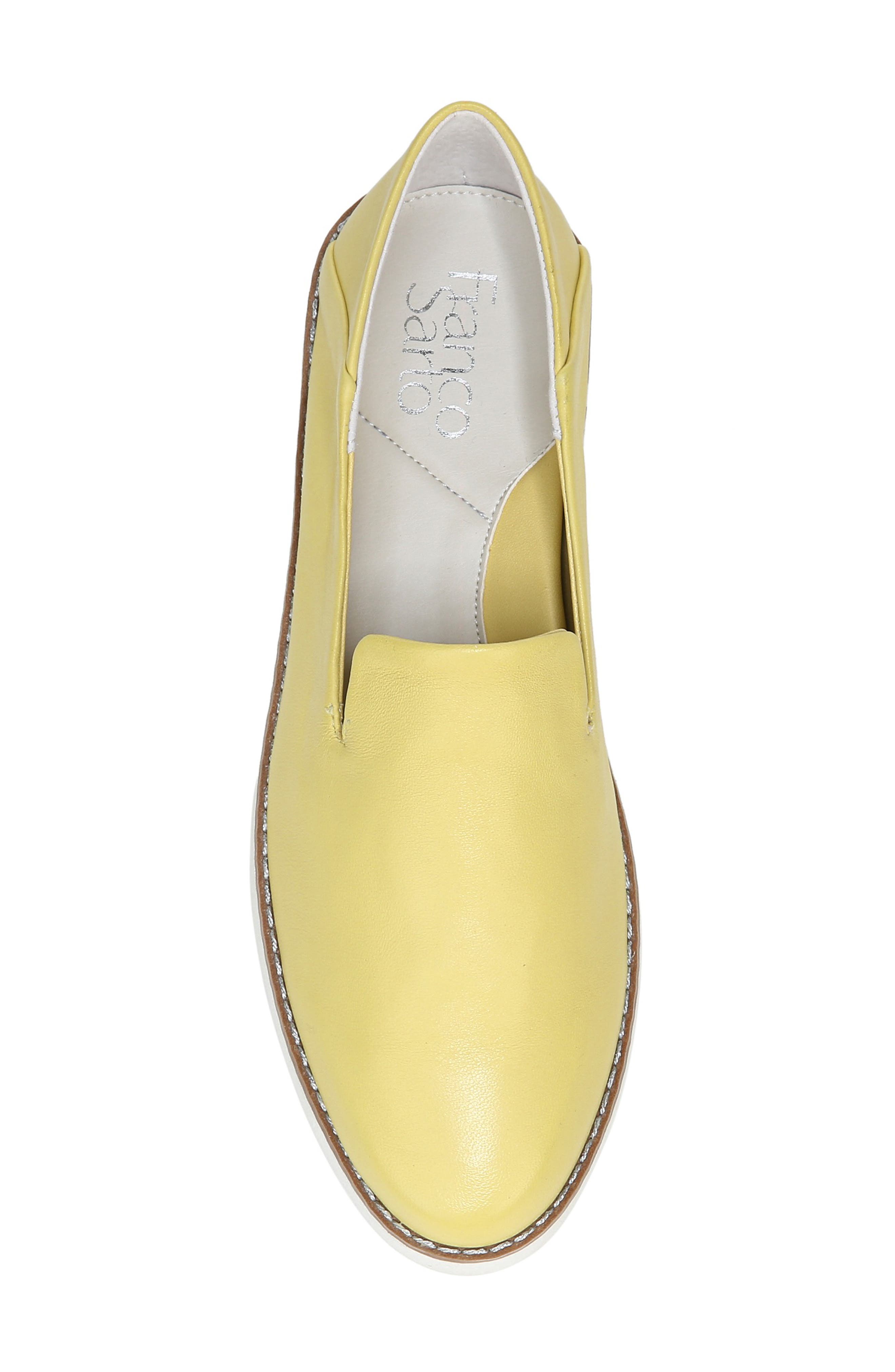Iconic Flat, Alternate, color, LIGHT YELLOW LEATHER