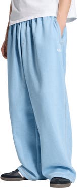 adidas Trefoil Essentials Fleece Sweatpants
