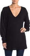 GO COUTURE Long V-Neck Pullover Sweater