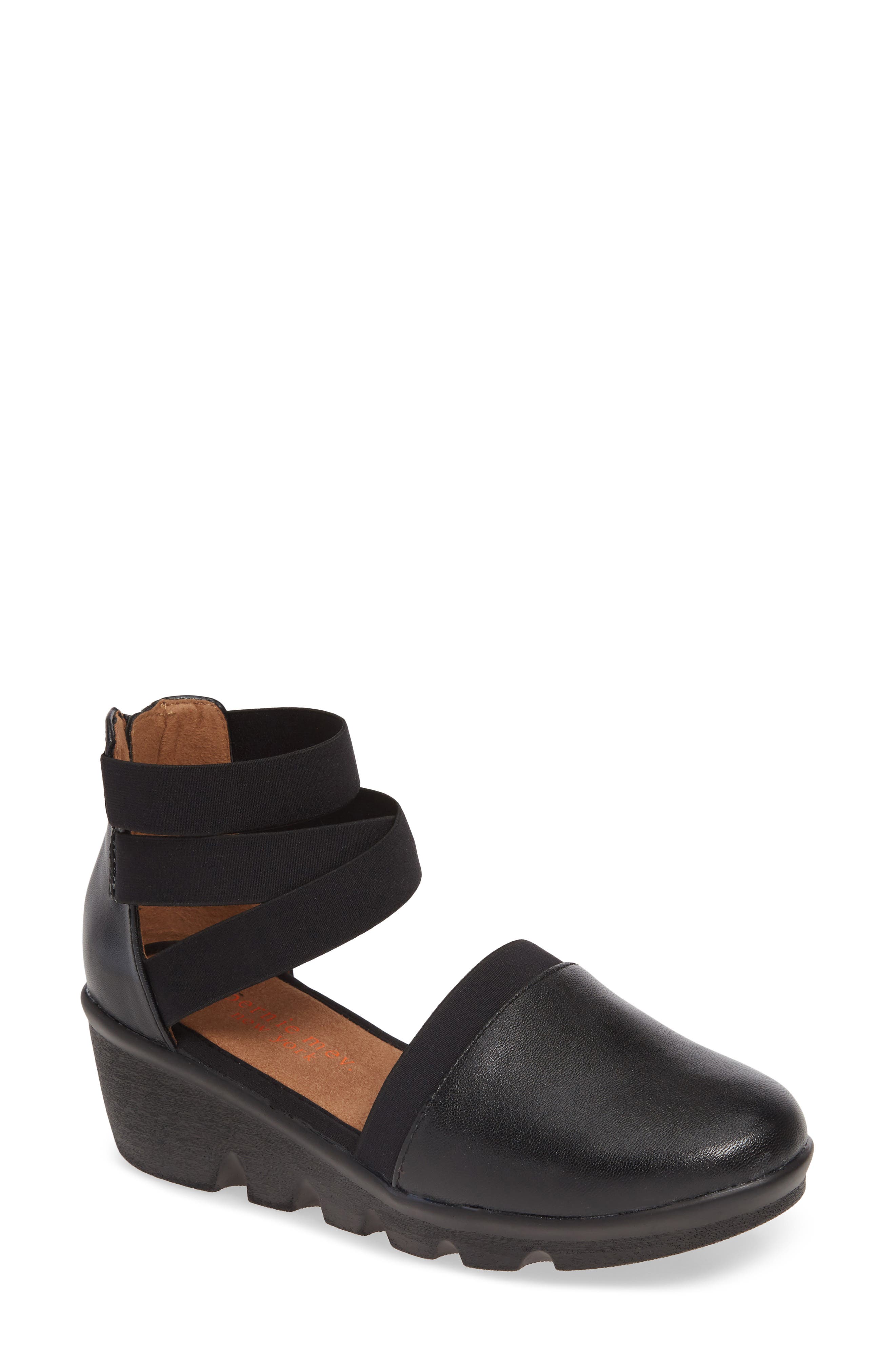 bernie mev. Sigal Wedge Pump, Main, color, 