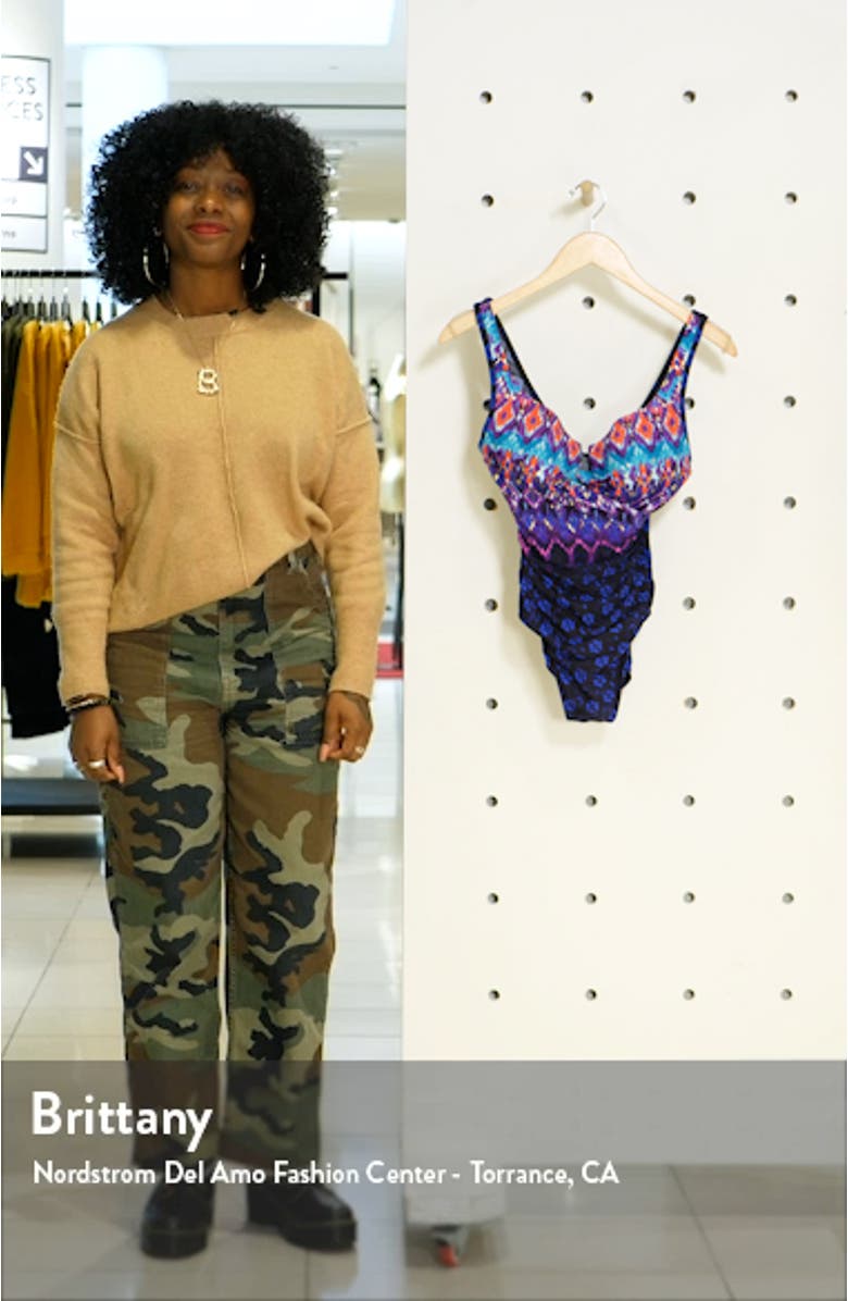 Lace Affair Underwire Bra, sales video thumbnail