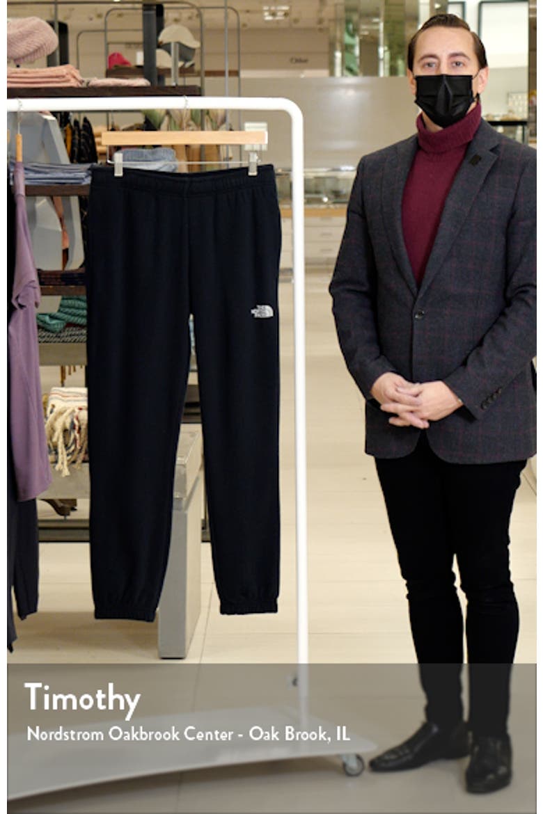 Men's Box Joggers video