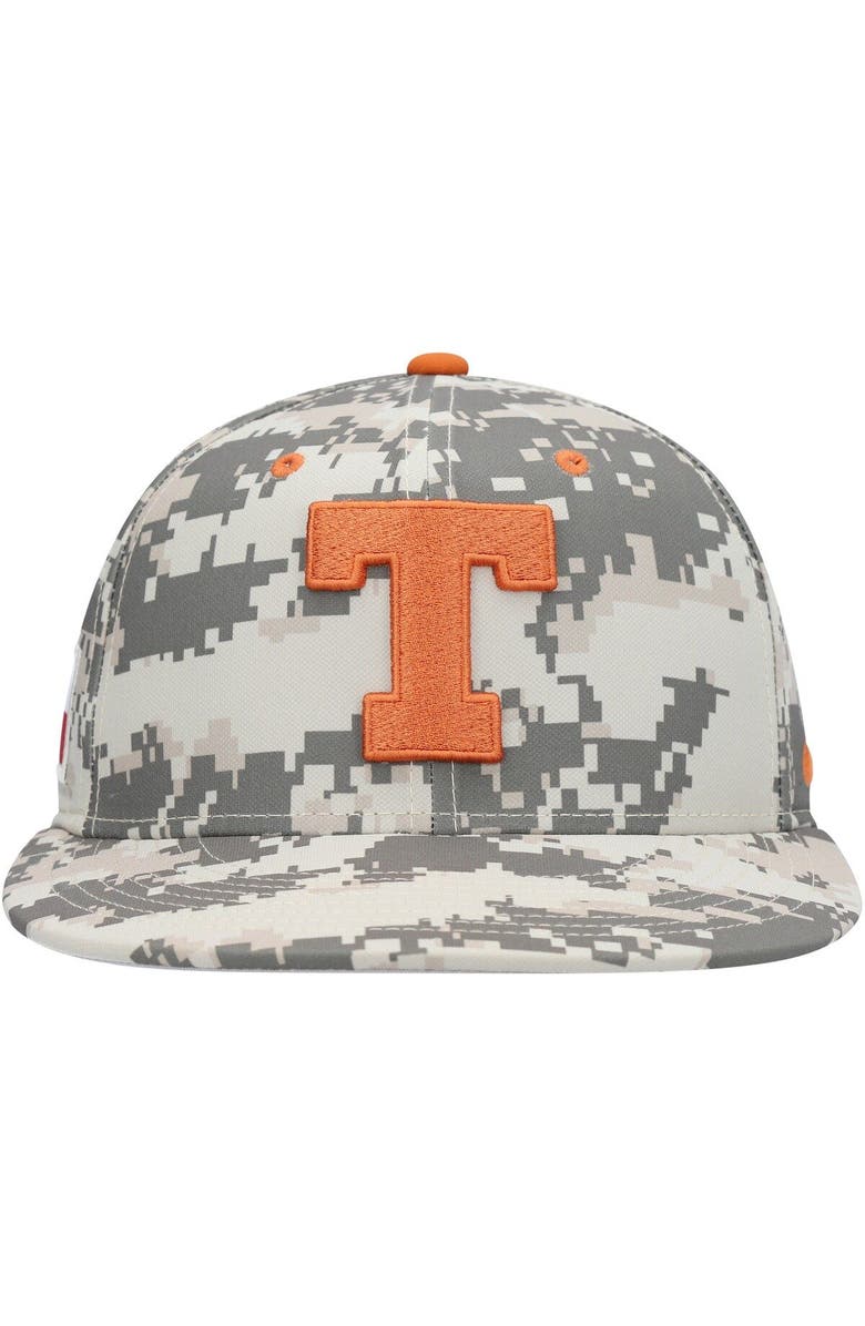 Nike Men's Nike Camo Texas Longhorns Aero True Baseball Performance Fitted Hat, Alternate, color,