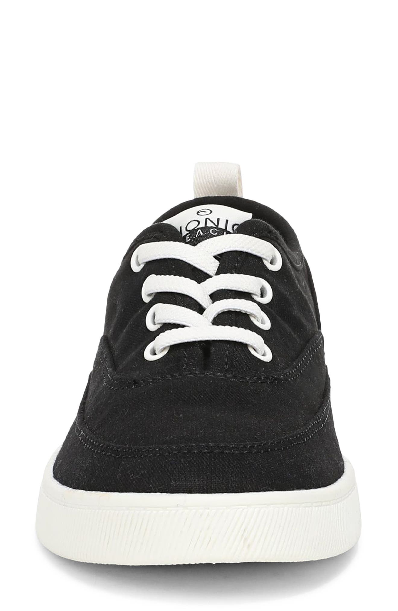 Vionic Cyan Sneaker, Alternate, color, Black