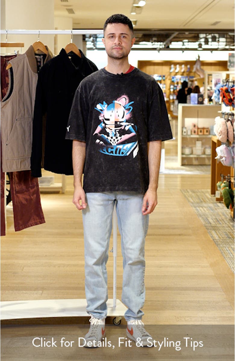Formula 1<sup>®</sup> Vegas Driver Cotton Graphic T-Shirt, sales video thumbnail