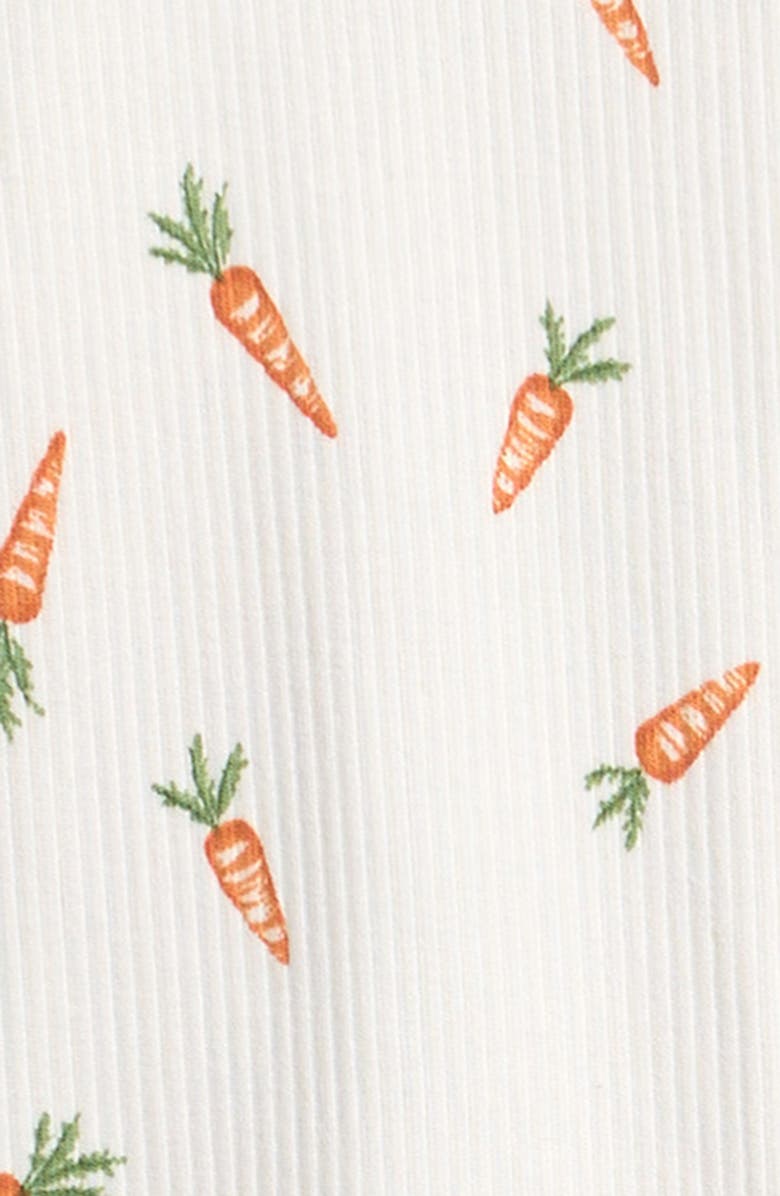 Petit Lem Carrot Print One-Piece Footie Pajamas, Alternate, color, Off White