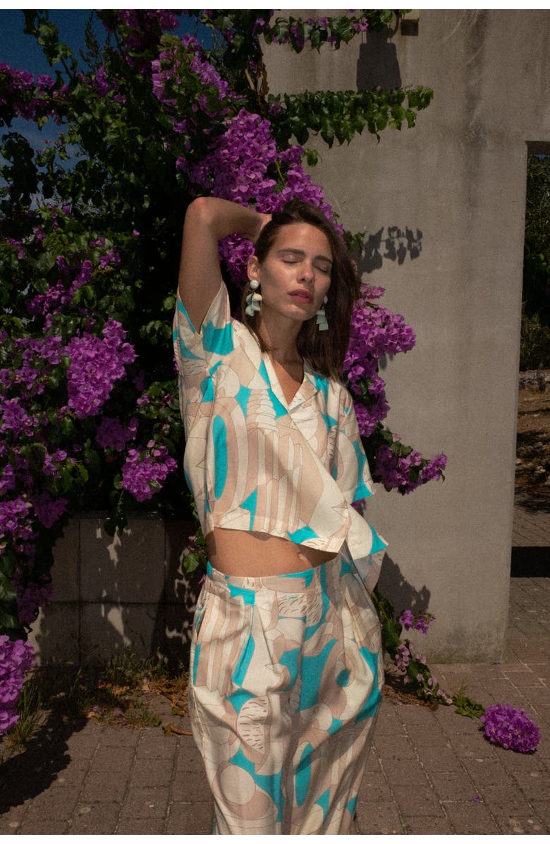 Untitled in Motion Ease Short-Sleeve Button-Up Printed Shirt, Alternate, color, Sculpting