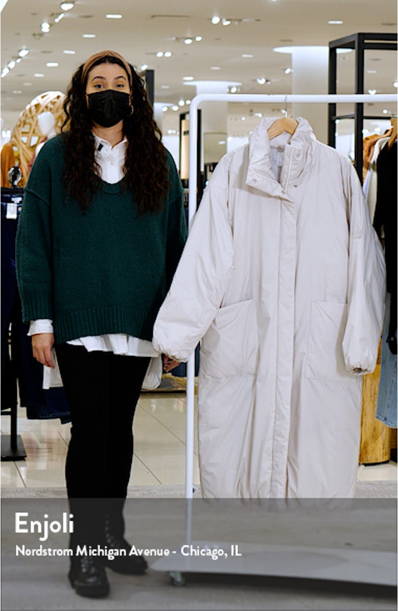 Oversize Duvet Puffer Coat, sales video thumbnail