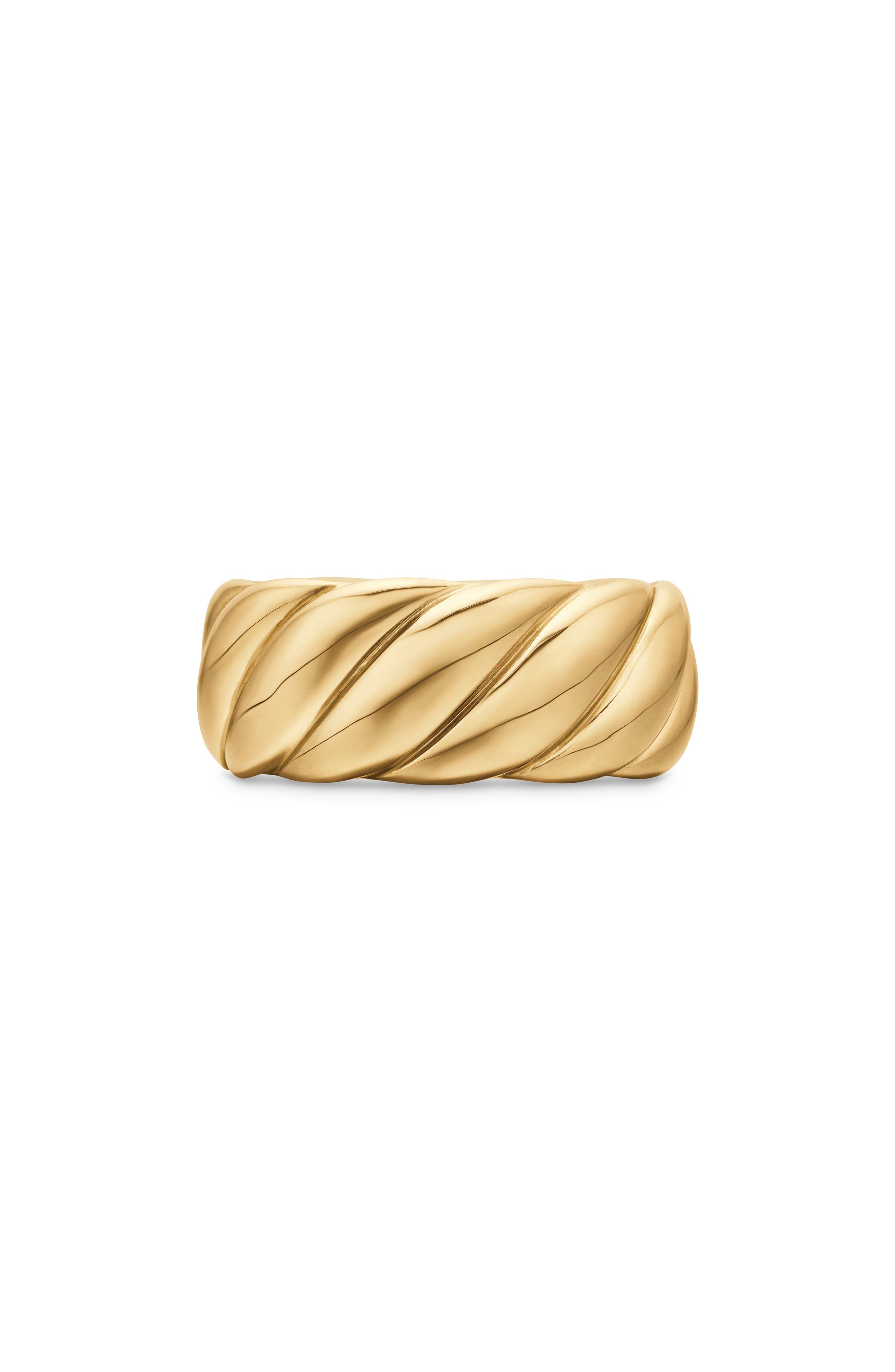 selected 18K YELLOW GOLD