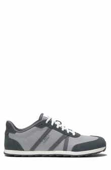 Wynn Sneaker