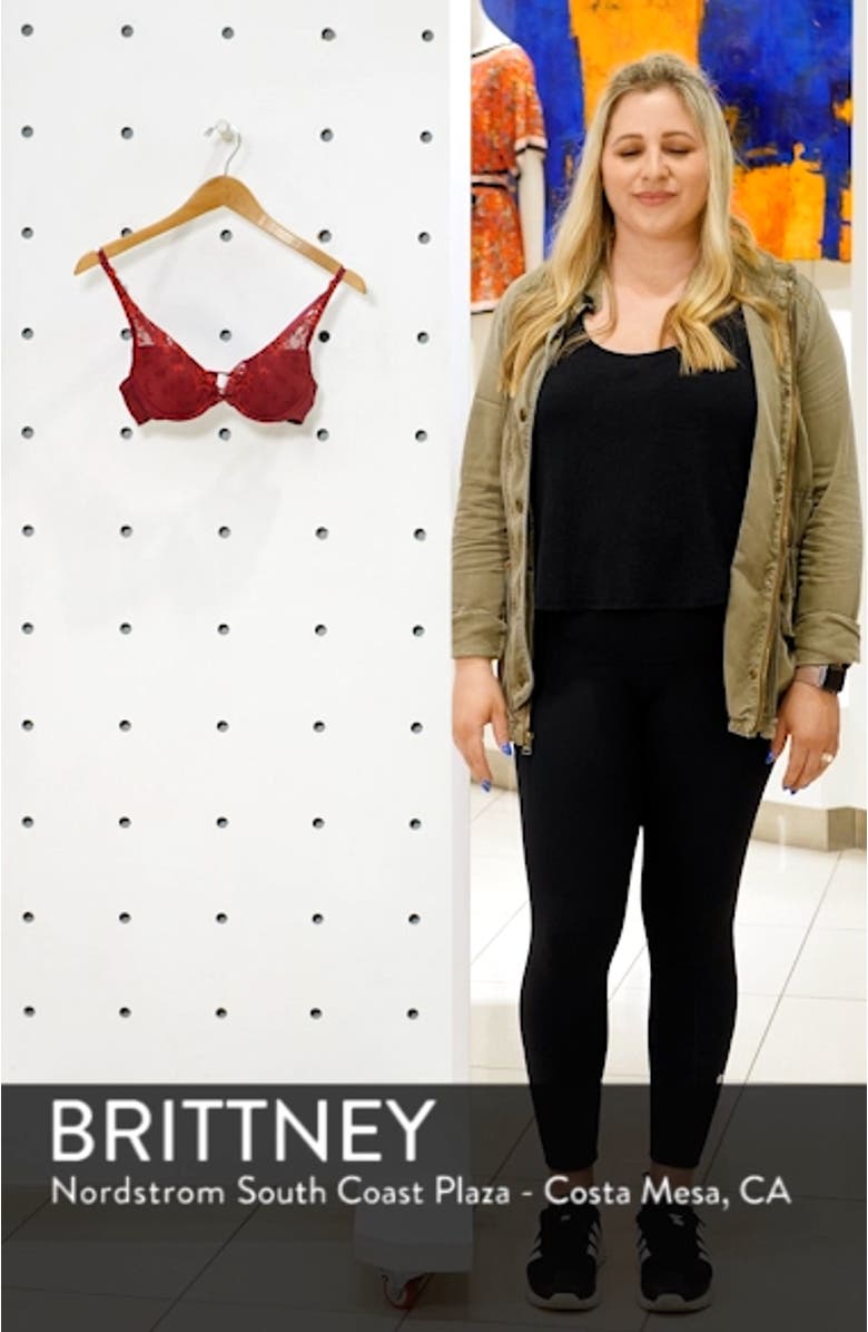 'Wish' Triangle Contour Bra, sales video thumbnail