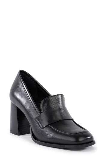 Seychelles Run The World Loafer Pump In Black