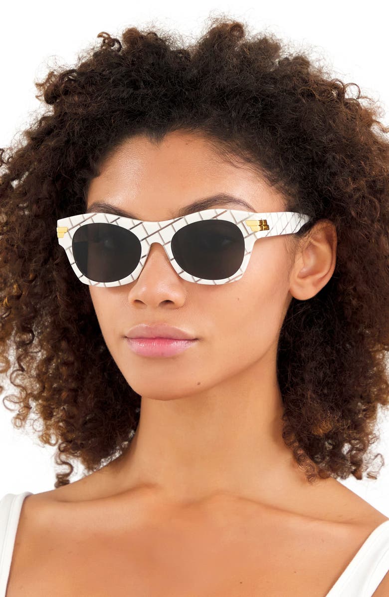 Bottega Veneta 54mm Square Sunglasses, Alternate, color, Ivory/ Grey