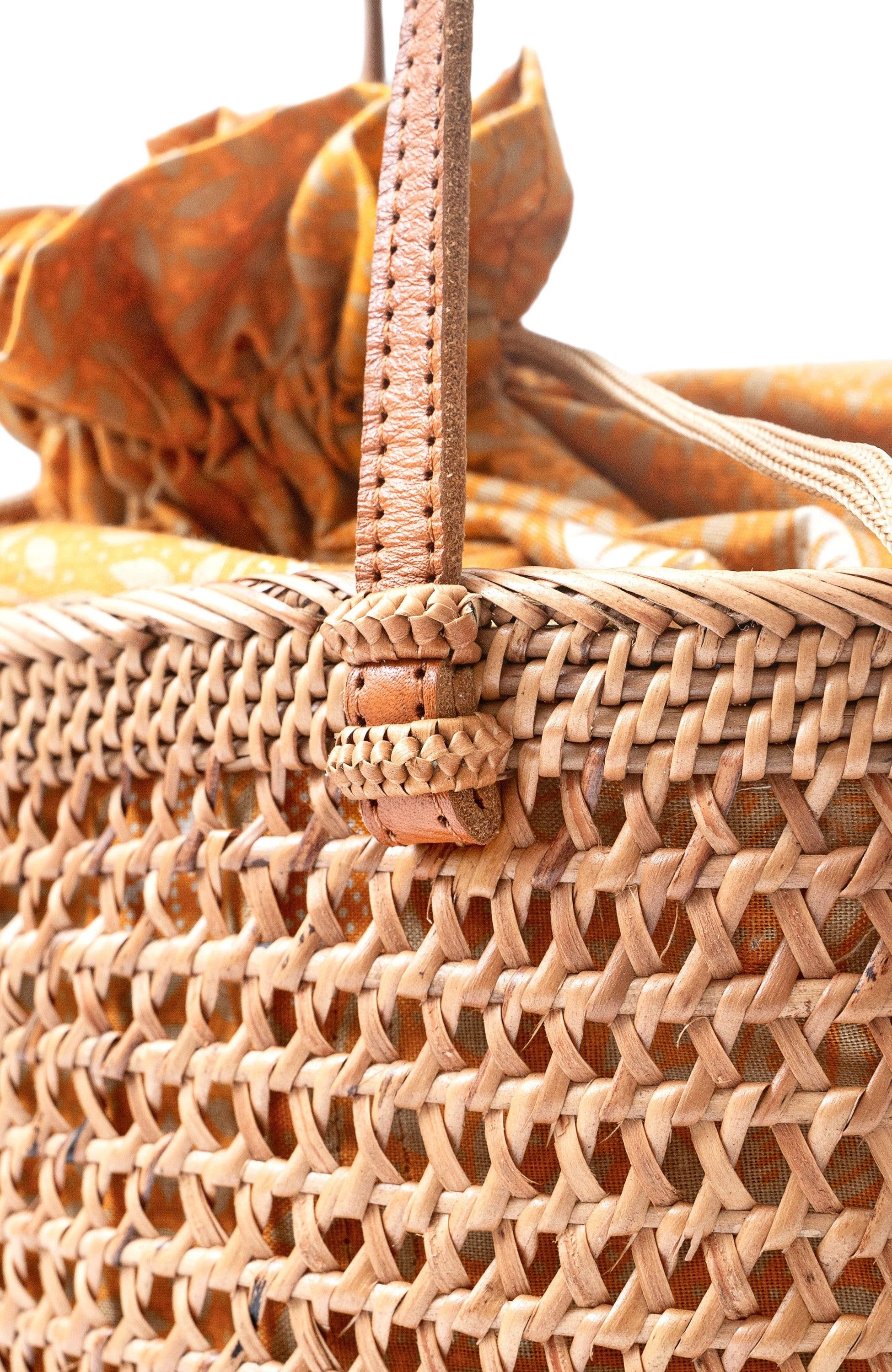 The Artisan & Company Rattan Mesh Tote Shopper, Alternate, color, Honey-Brown