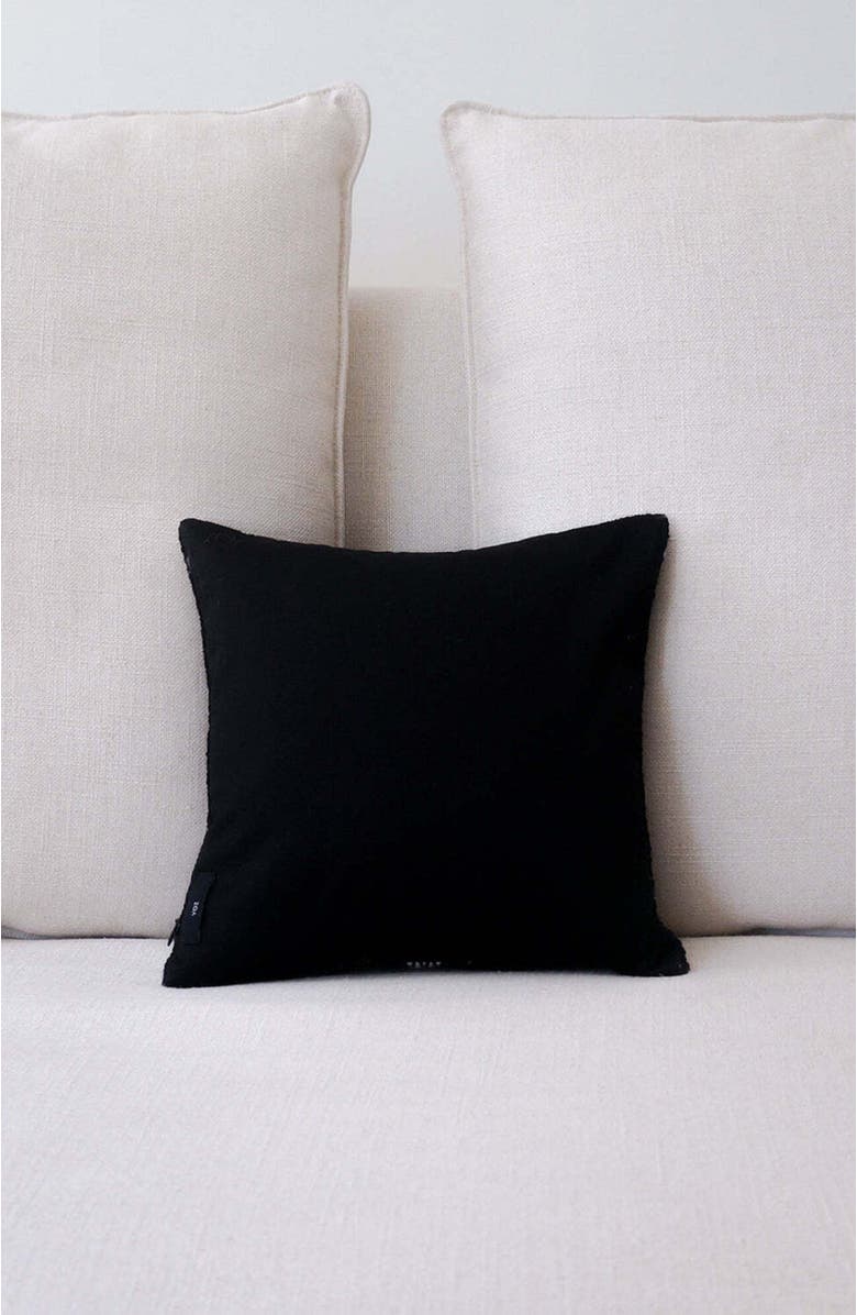 Voz Centro Lineas Square Small Pillow, Alternate, color, Black/Ivory
