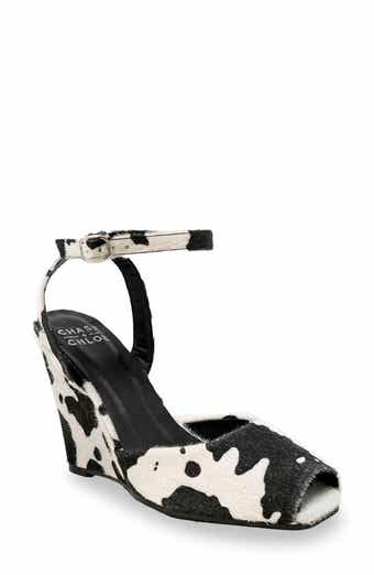 CHASE AND CHLOE Peep Toe Wedge Sandal