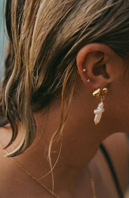 Joiana Jewelry Drop Earrings In Gold