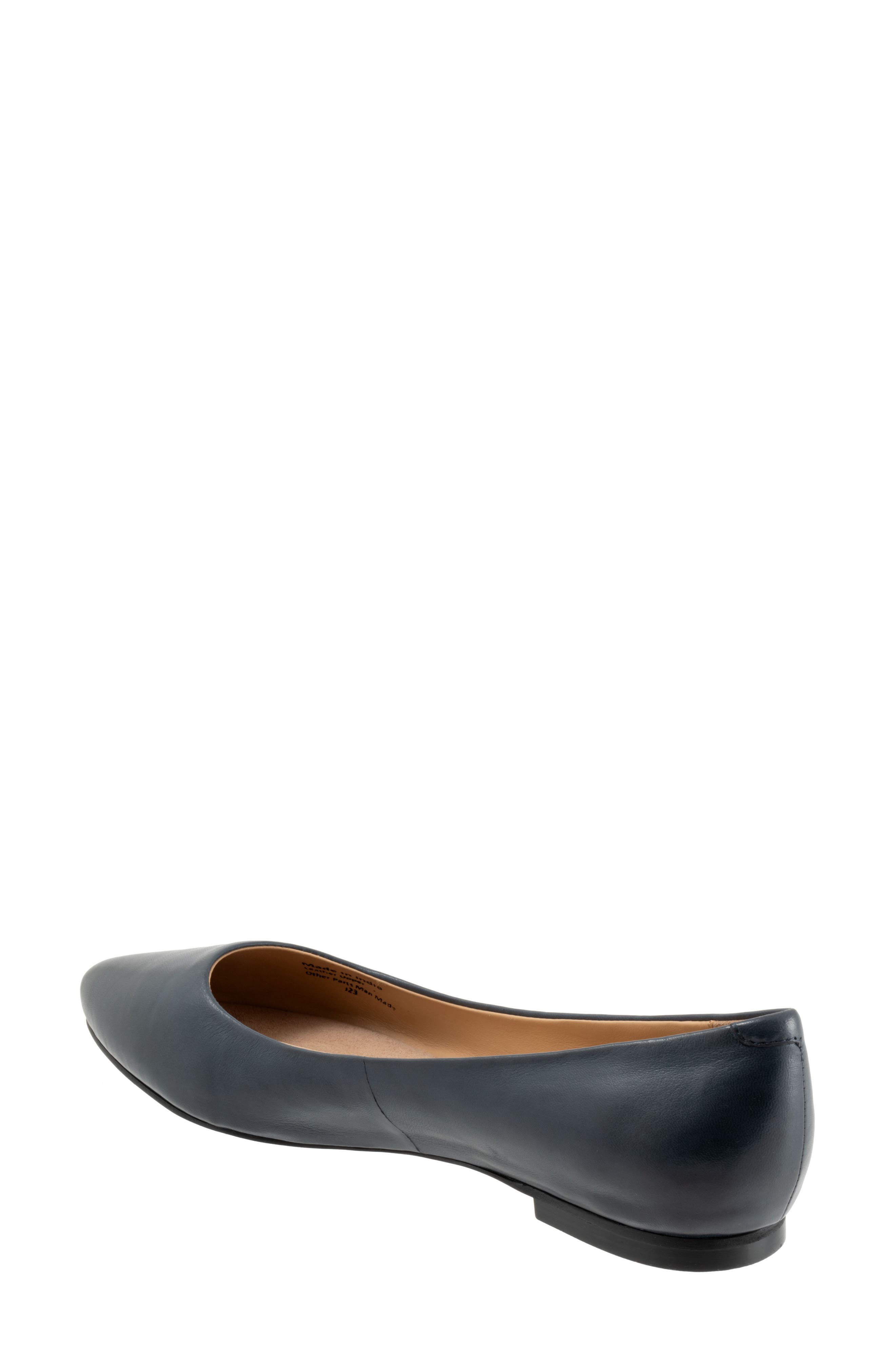 Trotters Estee Ballet Flat, Alternate, color, Navy