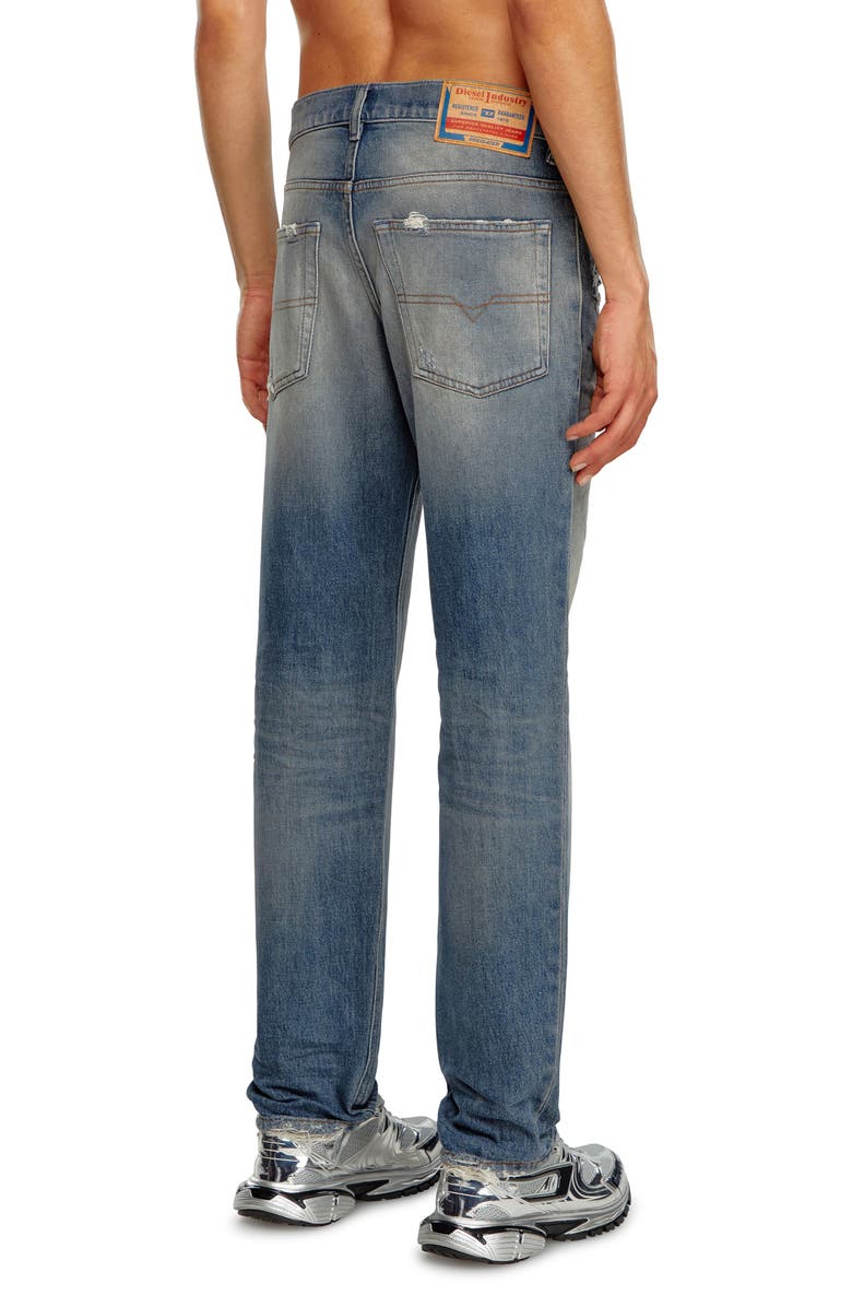 DIESEL<sup>®</sup> 2023 D-Finitive Tapered Leg Jeans, Alternate, color, 