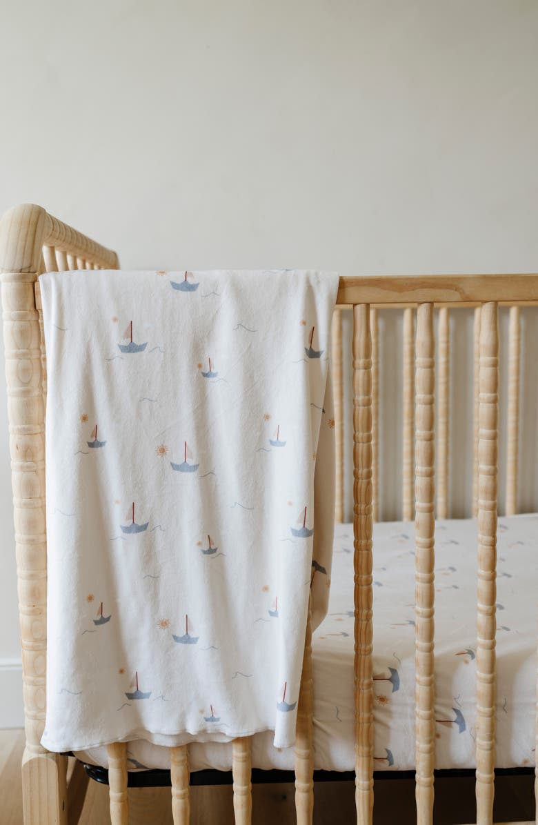 SARANONI Minky Fitted Crib Sheet, Alternate, color, Boat